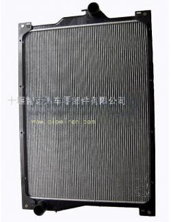 Радиатор системы охлаждения 310/340/375 л.с.  DONG FENG 1301ZB6-001