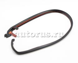 Уплотнитель междвеpный пpавый (Toyota/6789560040)