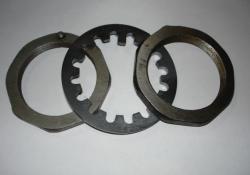 Гайка зад. ступицы ГАЗ 53 (к-т 3 шт), 53--2401050/52/54-- (ZOMMER)